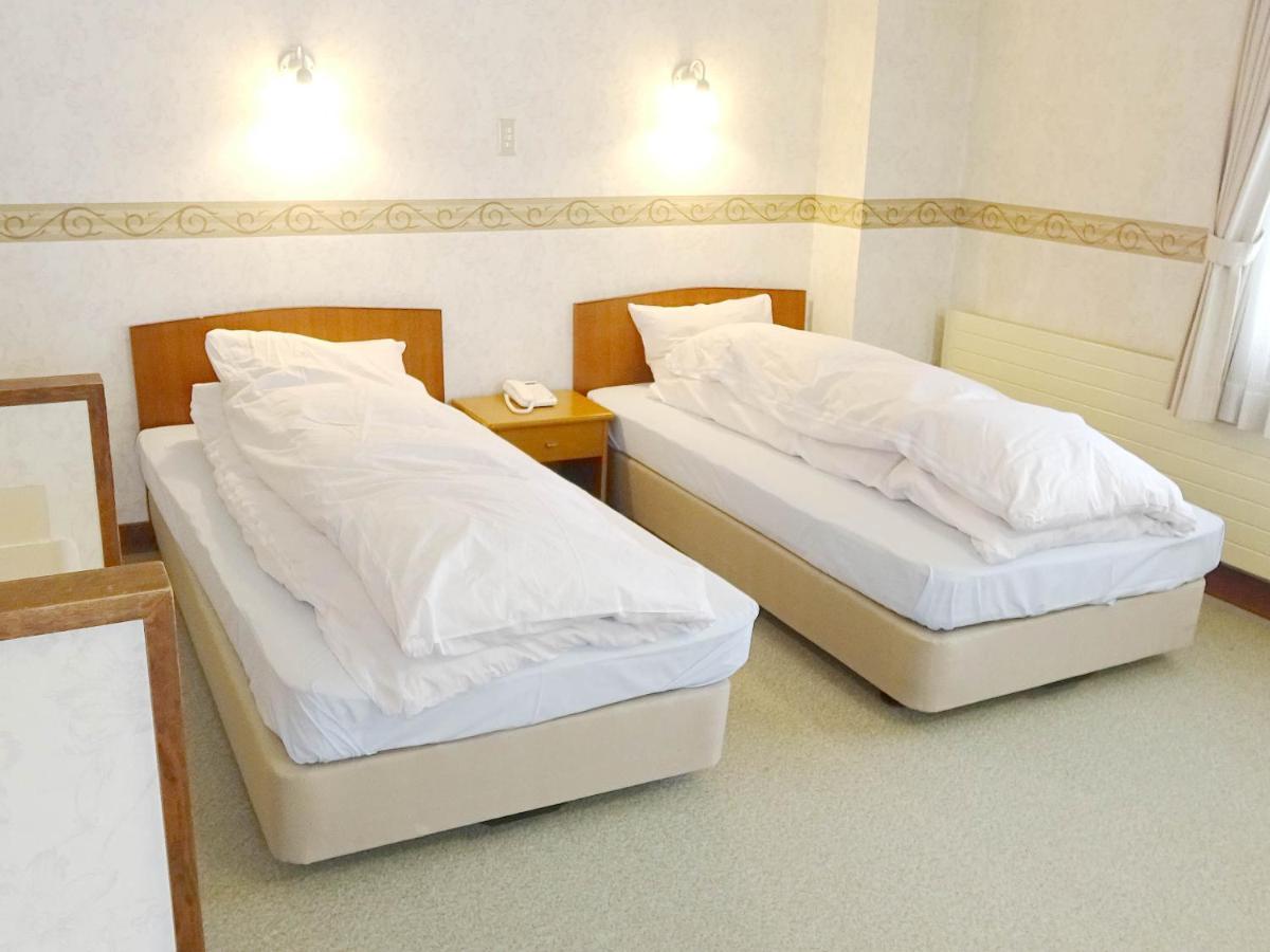 New Yokote Hotel Яманучи Екстериор снимка